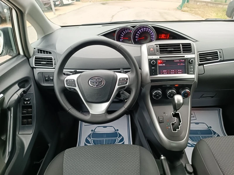 Toyota Verso 1.8i-147кс-ШВЕЙЦАРИЯ-АВТОМАТ-FACELIFT-7м, снимка 15 - Автомобили и джипове - 45424366