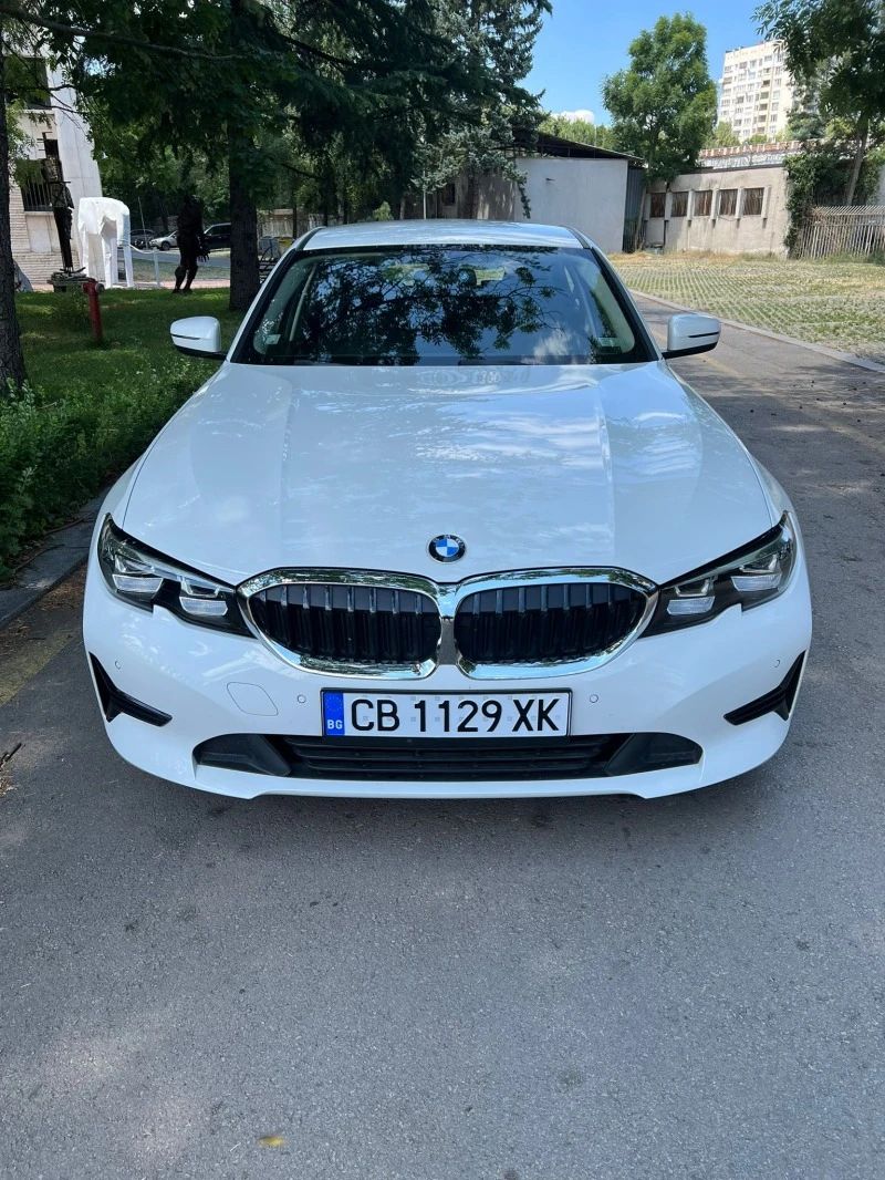 BMW 320 i 4x4, снимка 1 - Автомобили и джипове - 47657212