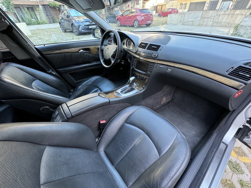 Mercedes-Benz E 280 320, снимка 14 - Автомобили и джипове - 47021327