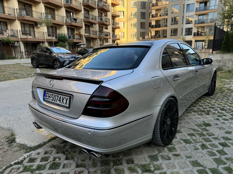 Mercedes-Benz E 280 320, снимка 4 - Автомобили и джипове - 47021327