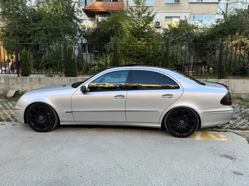 Mercedes-Benz E 280 320, снимка 7 - Автомобили и джипове - 47021327