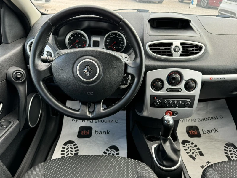 Renault Clio 1.2i, снимка 10 - Автомобили и джипове - 47321941