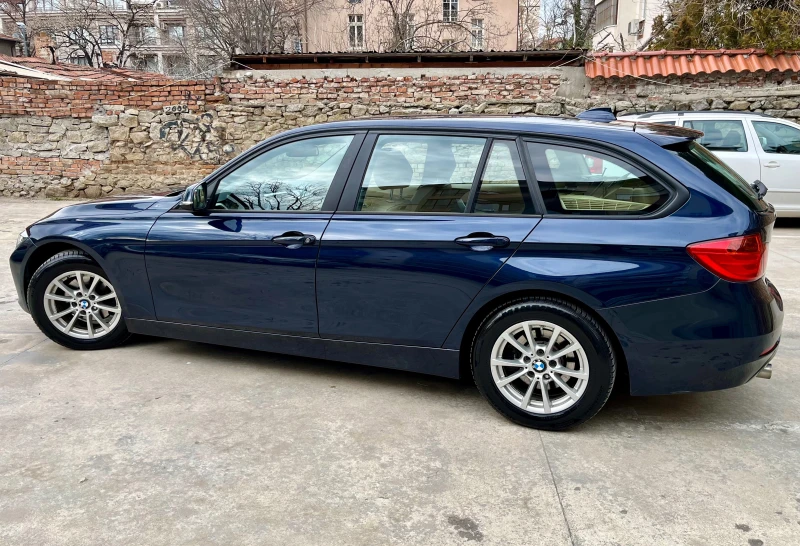 BMW 318 За ценители!, снимка 2 - Автомобили и джипове - 49222934