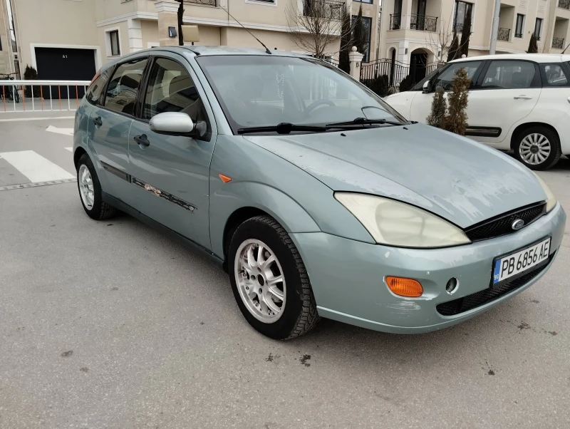 Ford Focus 1.6 16v /Климатик, снимка 4 - Автомобили и джипове - 49326858