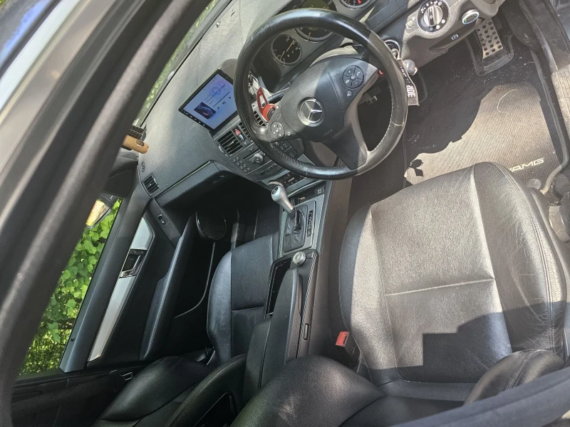Mercedes-Benz C 200 AMG 63 Pack LPG, снимка 7 - Автомобили и джипове - 52351794