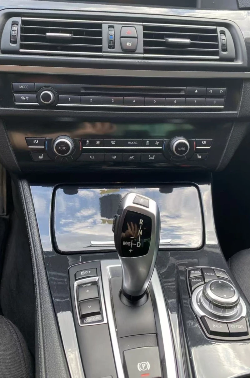 BMW 530 dA, снимка 6 - Автомобили и джипове - 51733762