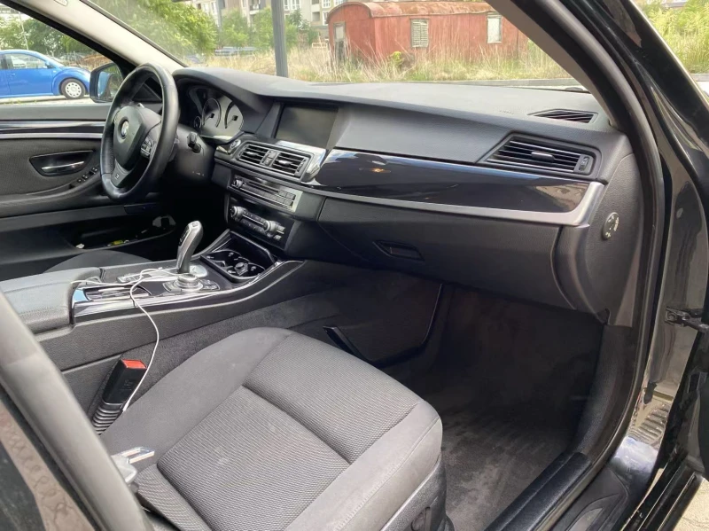 BMW 530 dA, снимка 7 - Автомобили и джипове - 51733762