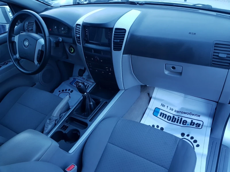 Kia Sorento 4x4, снимка 13 - Автомобили и джипове - 52121360