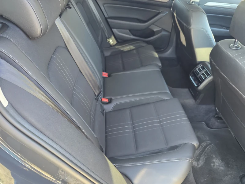 VW Passat  Alltrack 2.0 TDI 190k.c, снимка 11 - Автомобили и джипове - 52773305