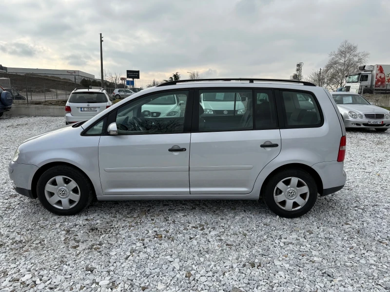 VW Touran 1.9 105кс, снимка 5 - Автомобили и джипове - 53339804