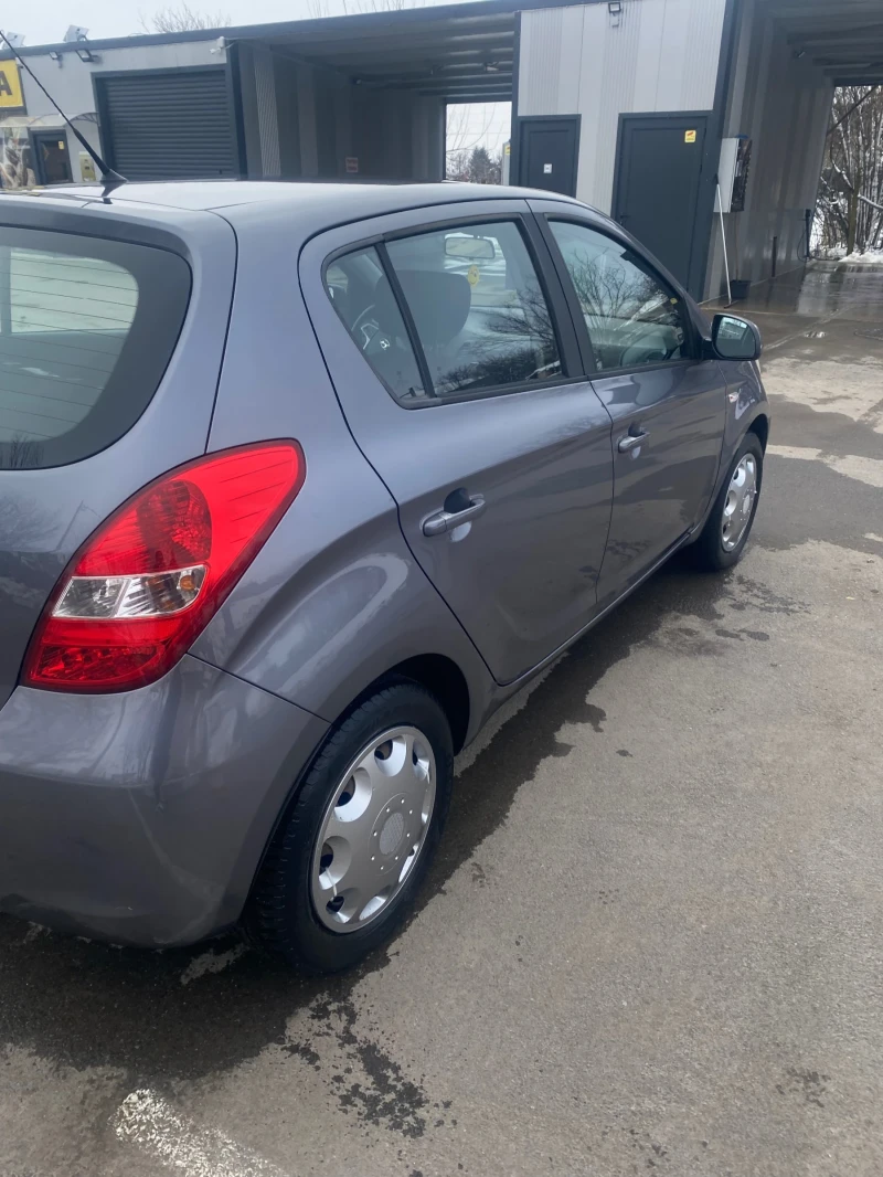 Hyundai I20 1.2i KLIMA, снимка 7 - Автомобили и джипове - 53362791