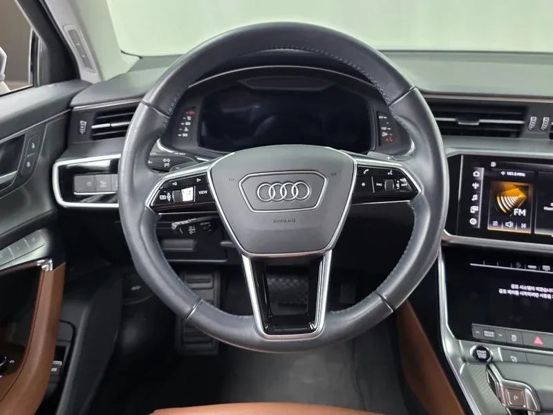 Audi A6 C8 45 TFSI, снимка 13 - Автомобили и джипове - 55707138