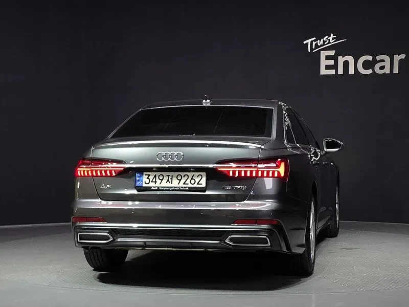 Audi A6 C8 45 TFSI, снимка 4 - Автомобили и джипове - 55707138