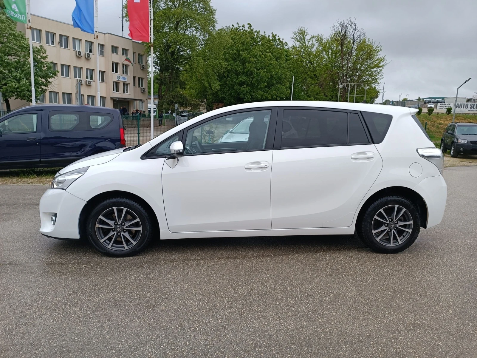 Toyota Verso 1.8i-147кс-ШВЕЙЦАРИЯ-АВТОМАТ-FACELIFT-7м - изображение 7