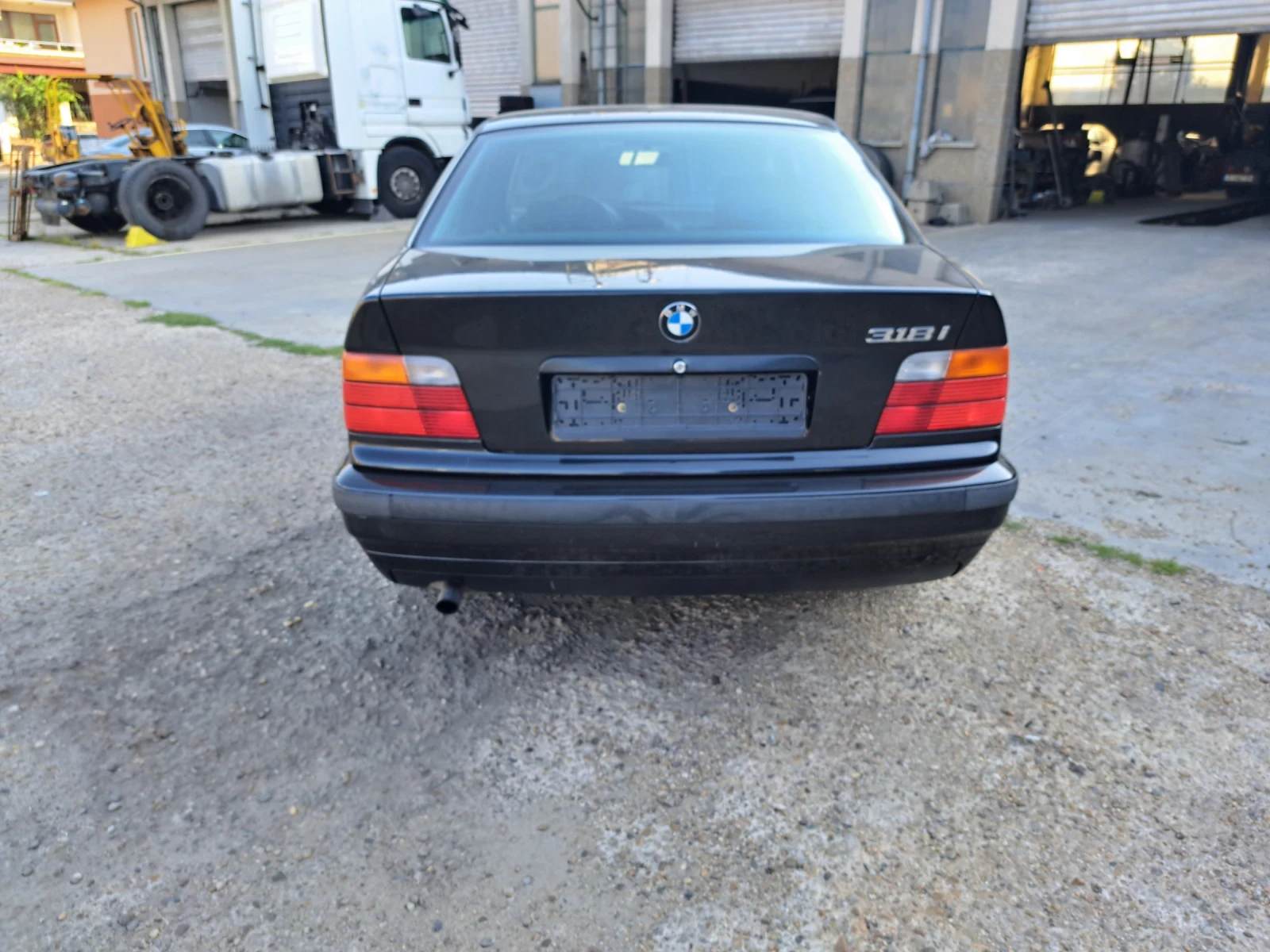 BMW 318 167000 | Mobile.bg — изображение 13