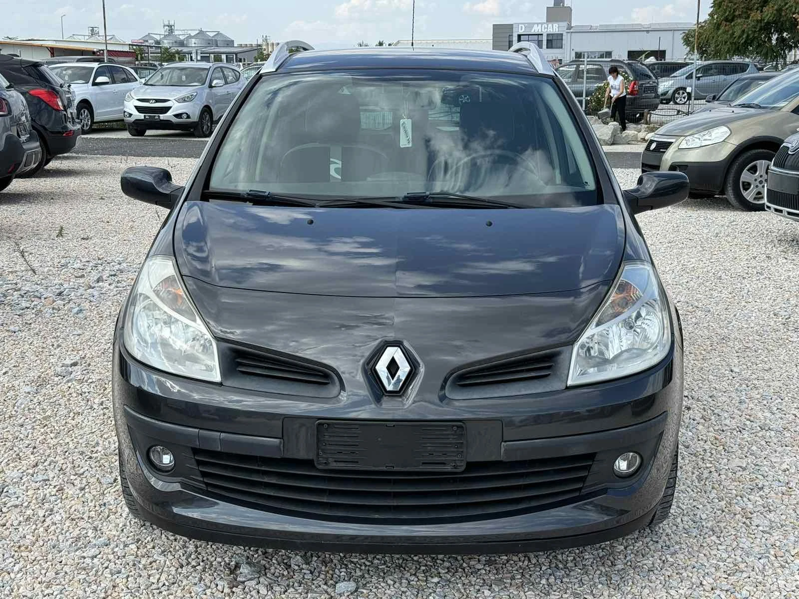 Renault Clio 1.2i - изображение 2