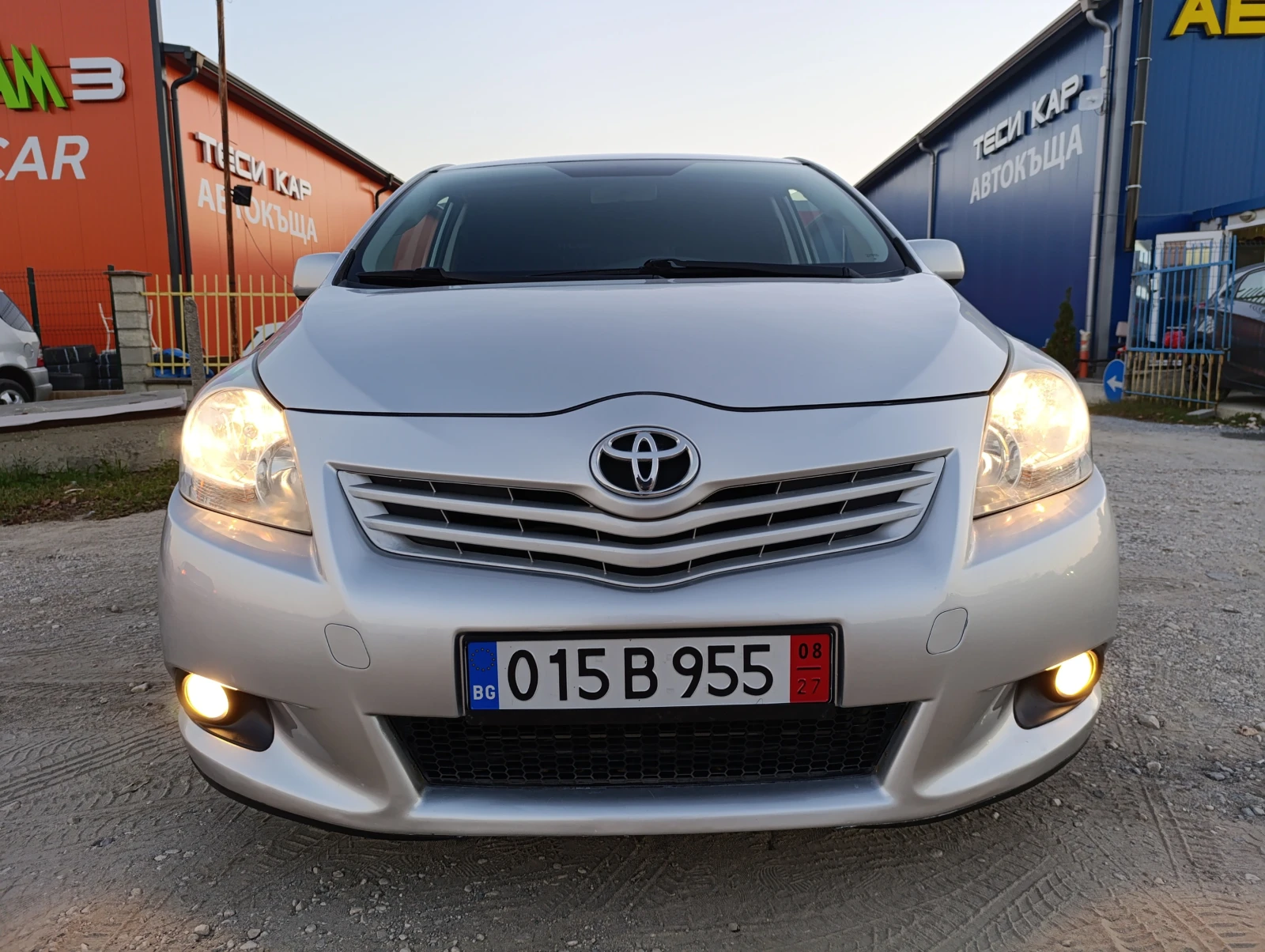 Toyota Verso 2.2 D-CAT CH - изображение 7