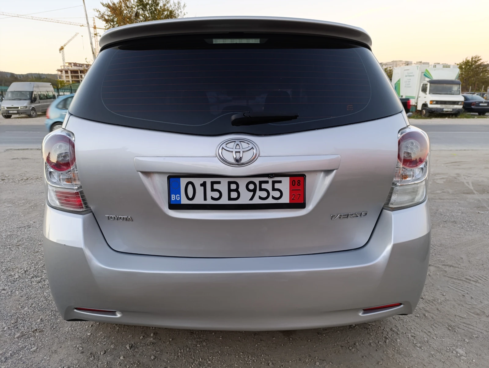 Toyota Verso 2.2 D-CAT CH - изображение 3