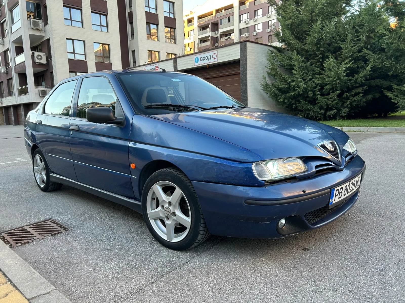 Alfa Romeo 146 1.9 jtd - изображение 3