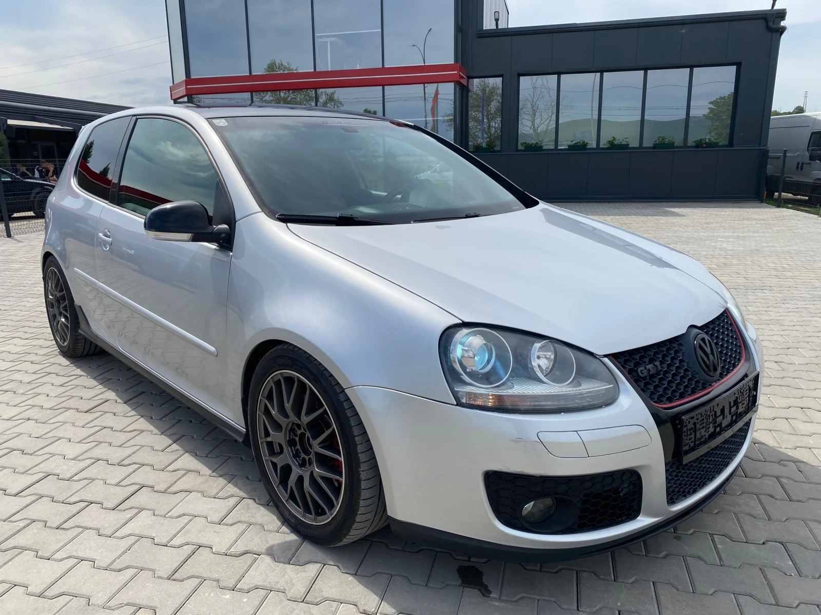 VW Golf 2.0 GTI 200к.с - изображение 7