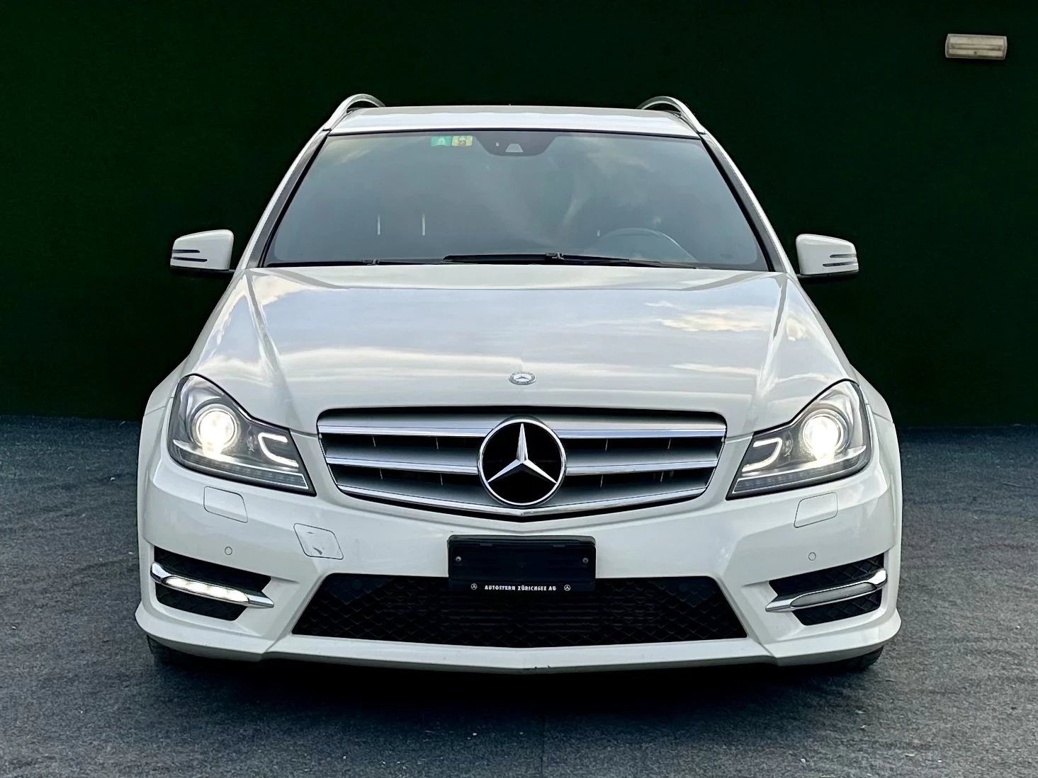 Mercedes-Benz C 250 4Matic AMG ЛИЗИНГ - изображение 2