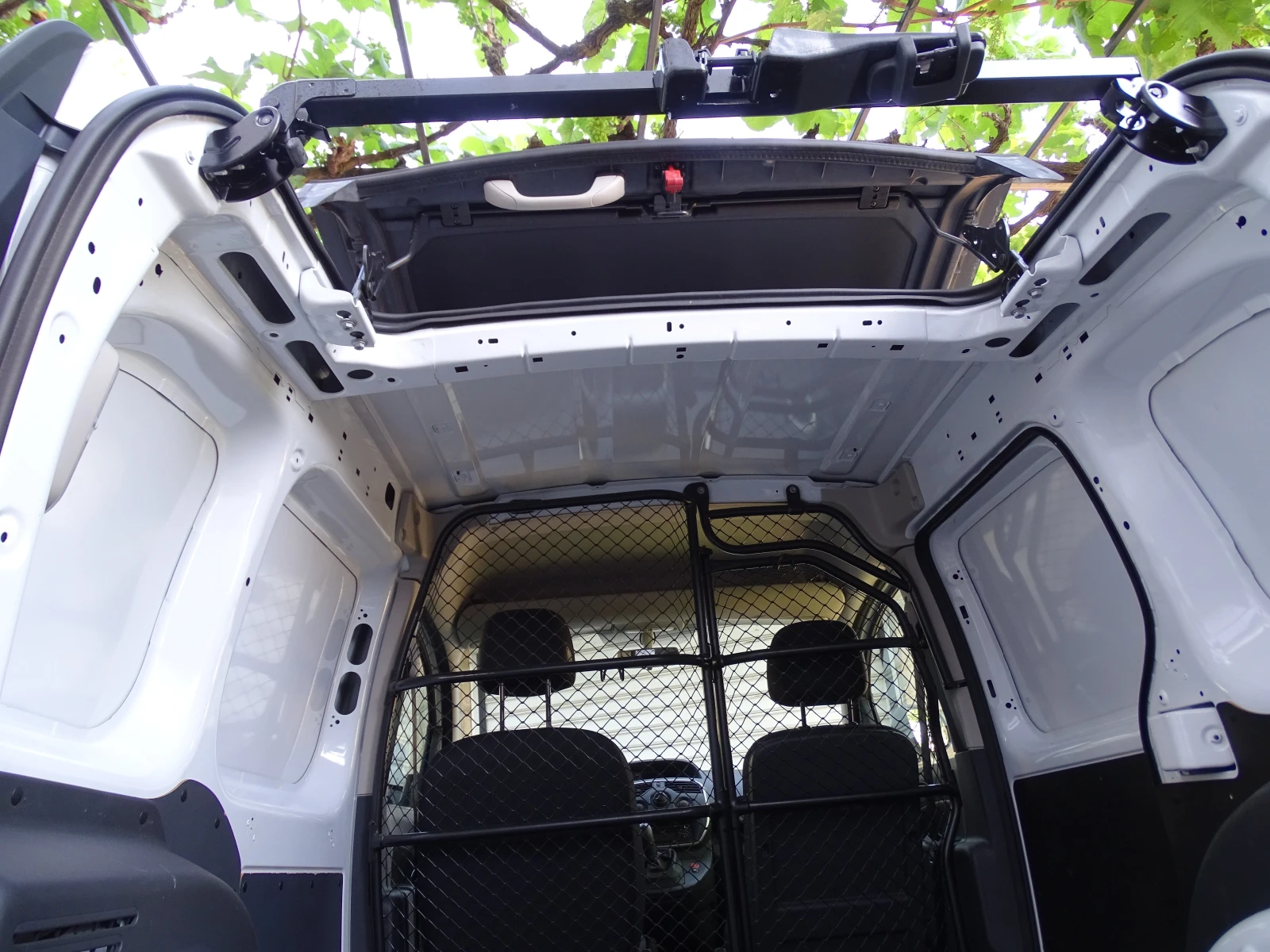 Renault Kangoo 1.5 DIESEL KLIMA - изображение 10