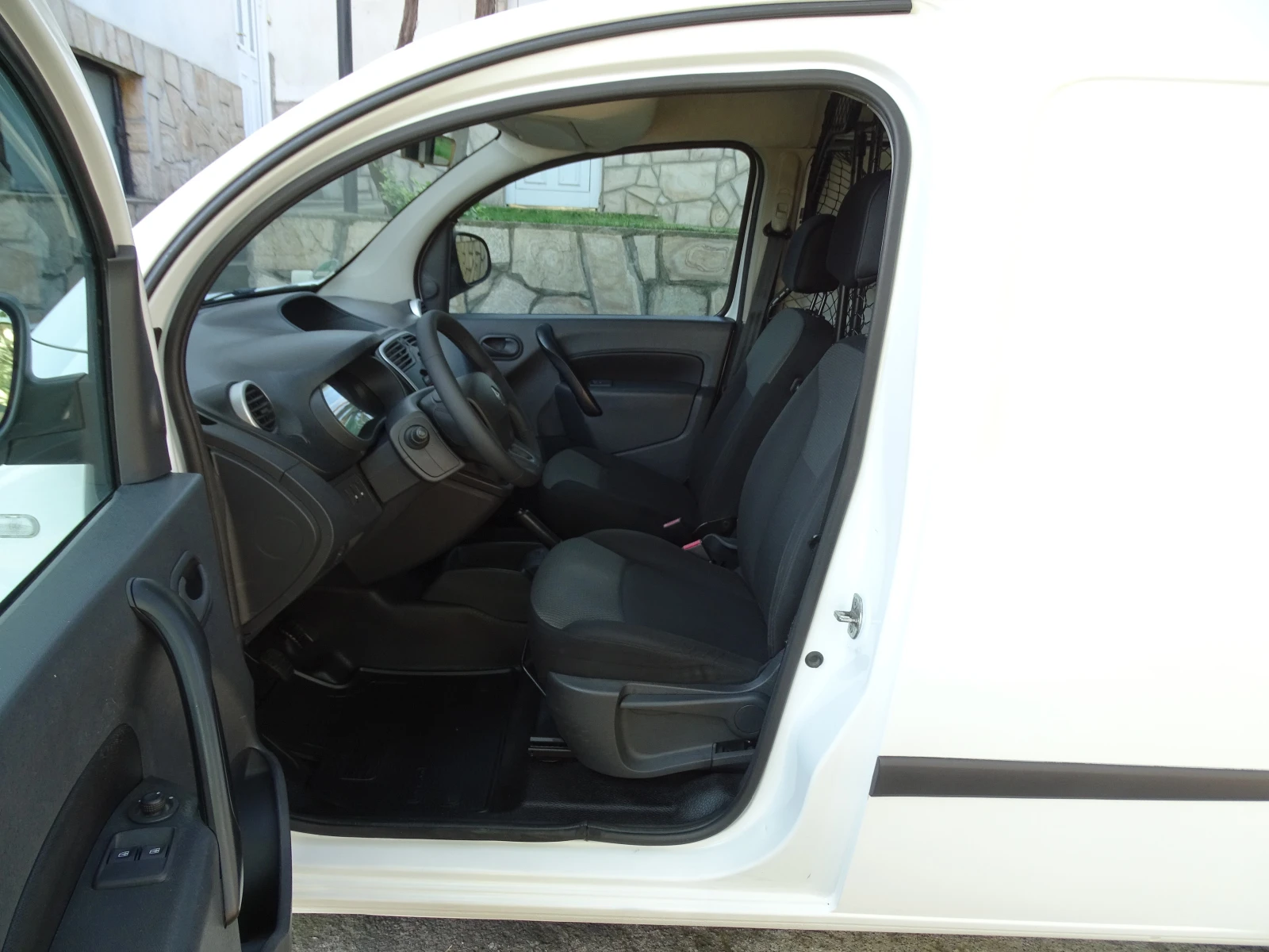 Renault Kangoo 1.5 DIESEL KLIMA - изображение 6