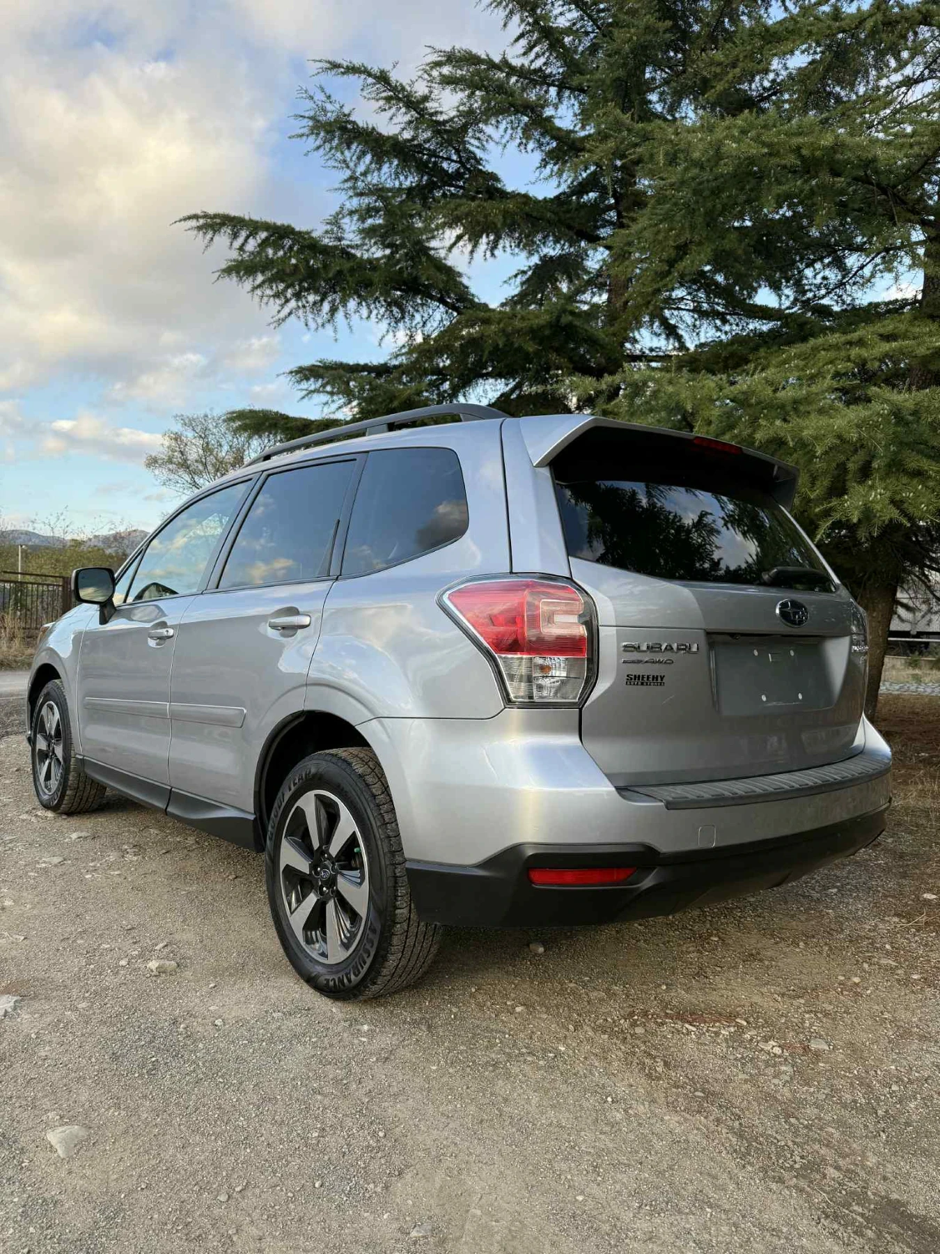 Subaru Forester 4x4 FACELIFT ЛИЗИНГ PZEV x-mode 2.5i панорама - изображение 5