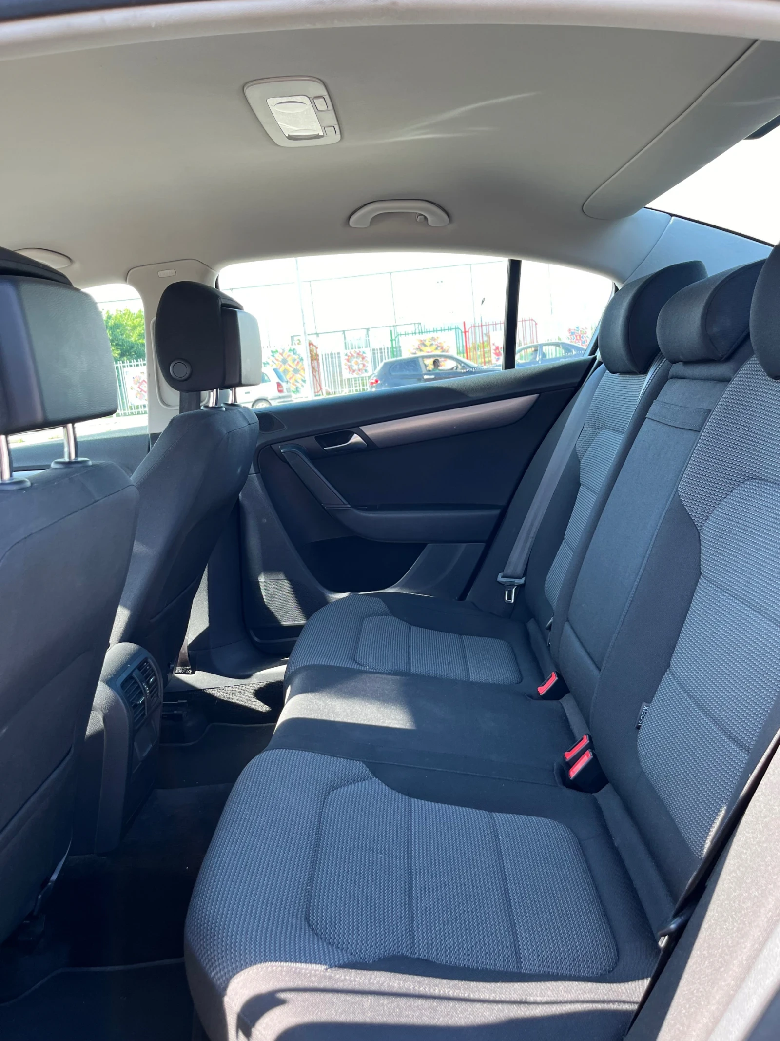 VW Passat | Mobile.bg   6