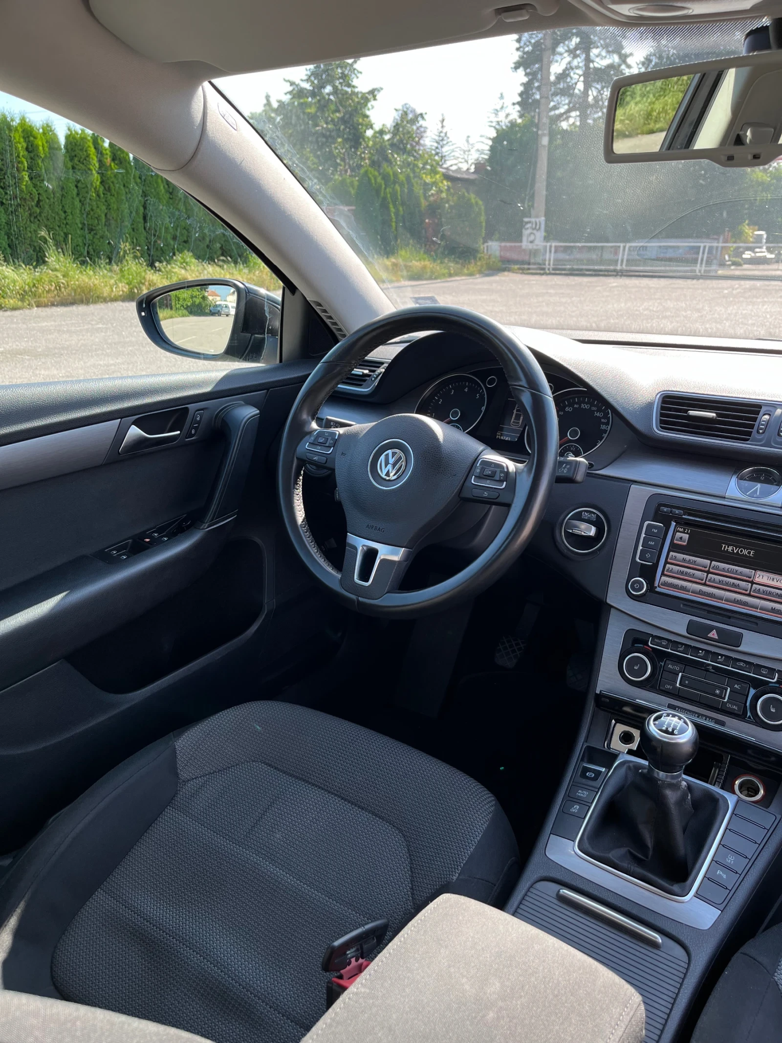 VW Passat | Mobile.bg   4