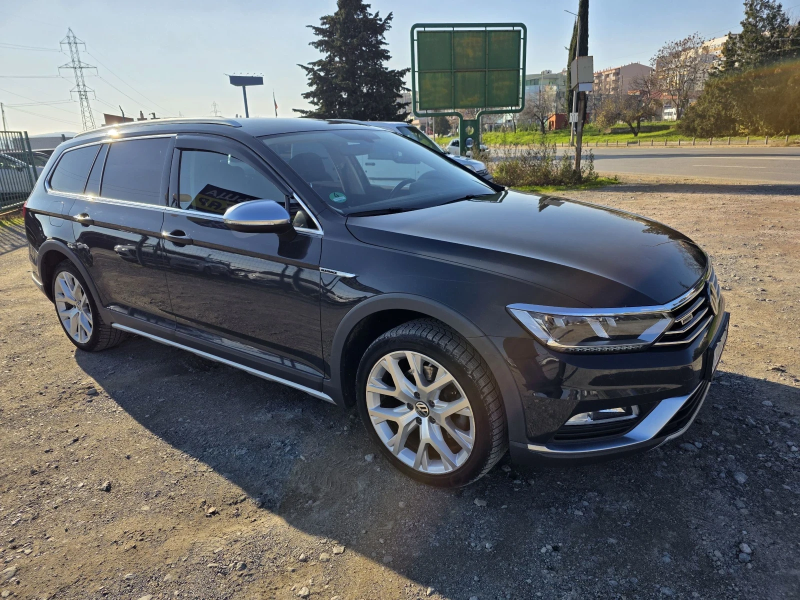 VW Passat  Alltrack 2.0 TDI 190k.c - изображение 3
