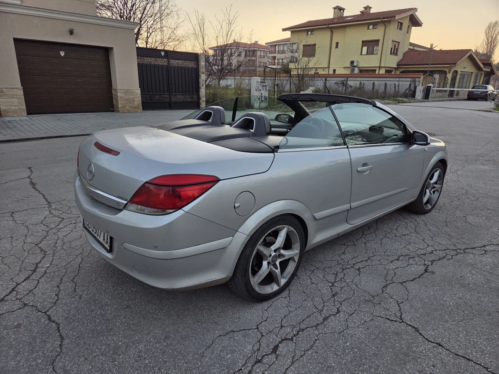 Opel Astra 1, 6i Кабрио Твърд Покрив - изображение 6