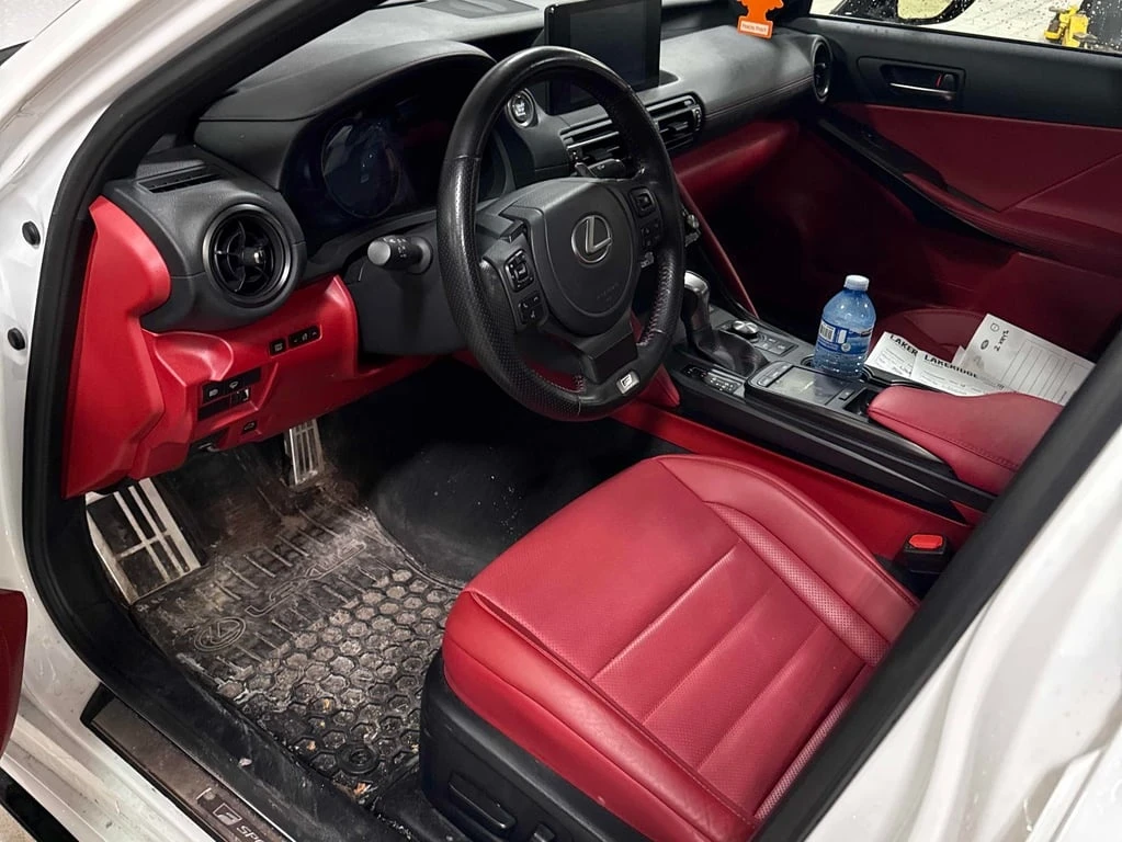 Lexus IS * 300 * CARFAX * БЕЗ ПЪРВОНАЧАЛНА ВНОСКА - изображение 5