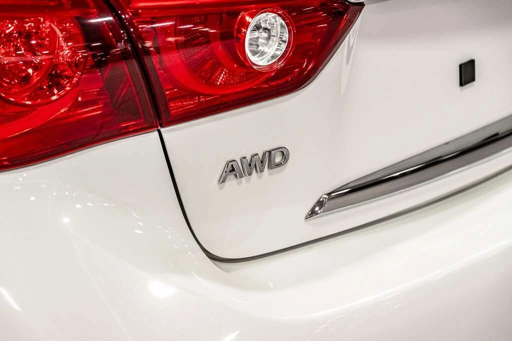 Infiniti Q50 * CARFAX * ЦЕНА ДО БГ - изображение 8