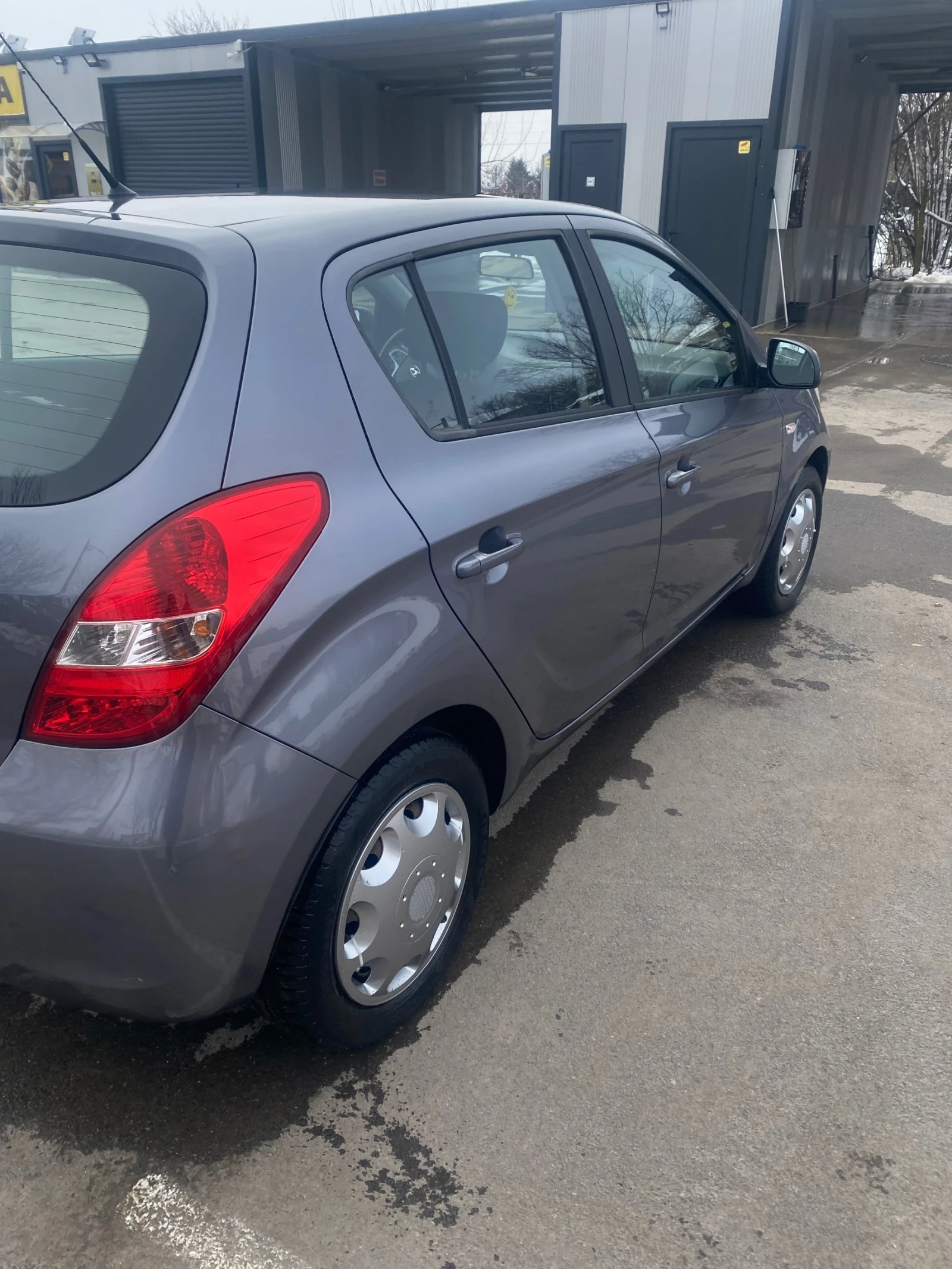 Hyundai I20 1.2i KLIMA - изображение 7