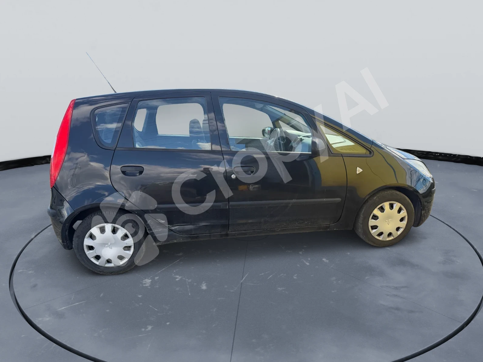 Mitsubishi Colt 1.1Климатик / Ел.Стъкла /144хил.км., снимка 3 - Автомобили и джипове - 53792644