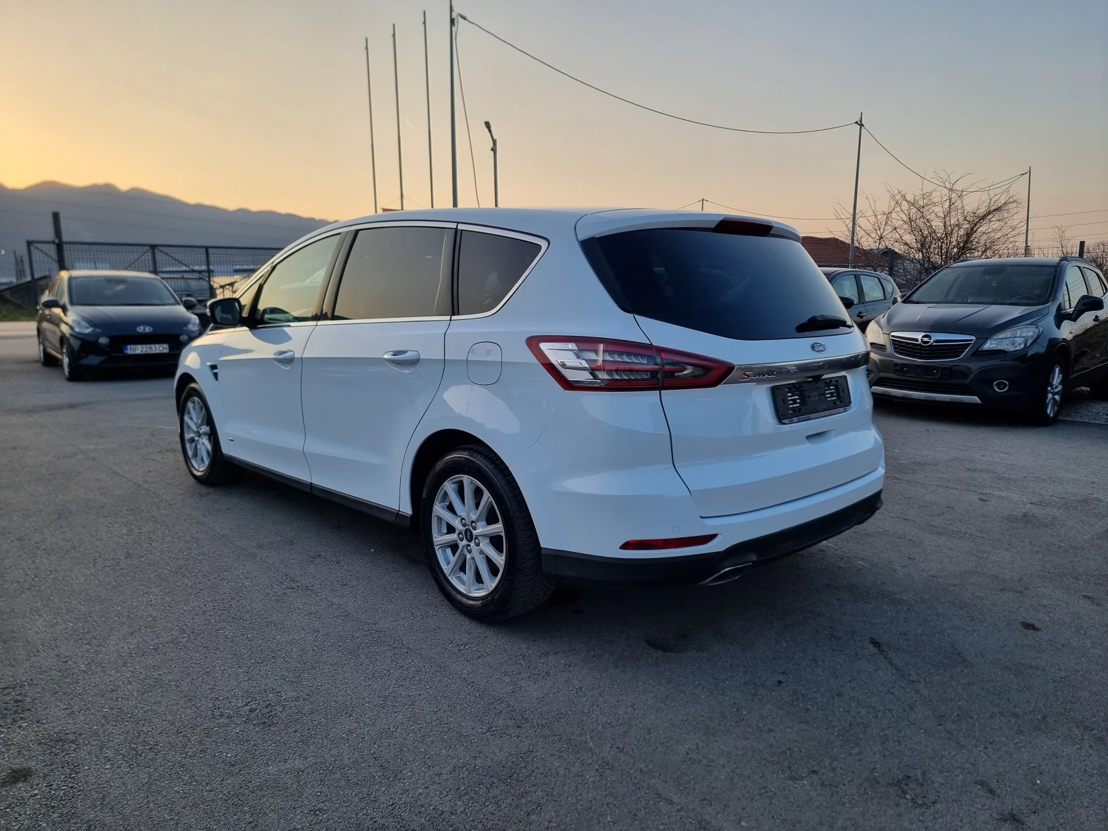 Ford S-Max 2.0TDI, снимка 4 - Автомобили и джипове - 53870062