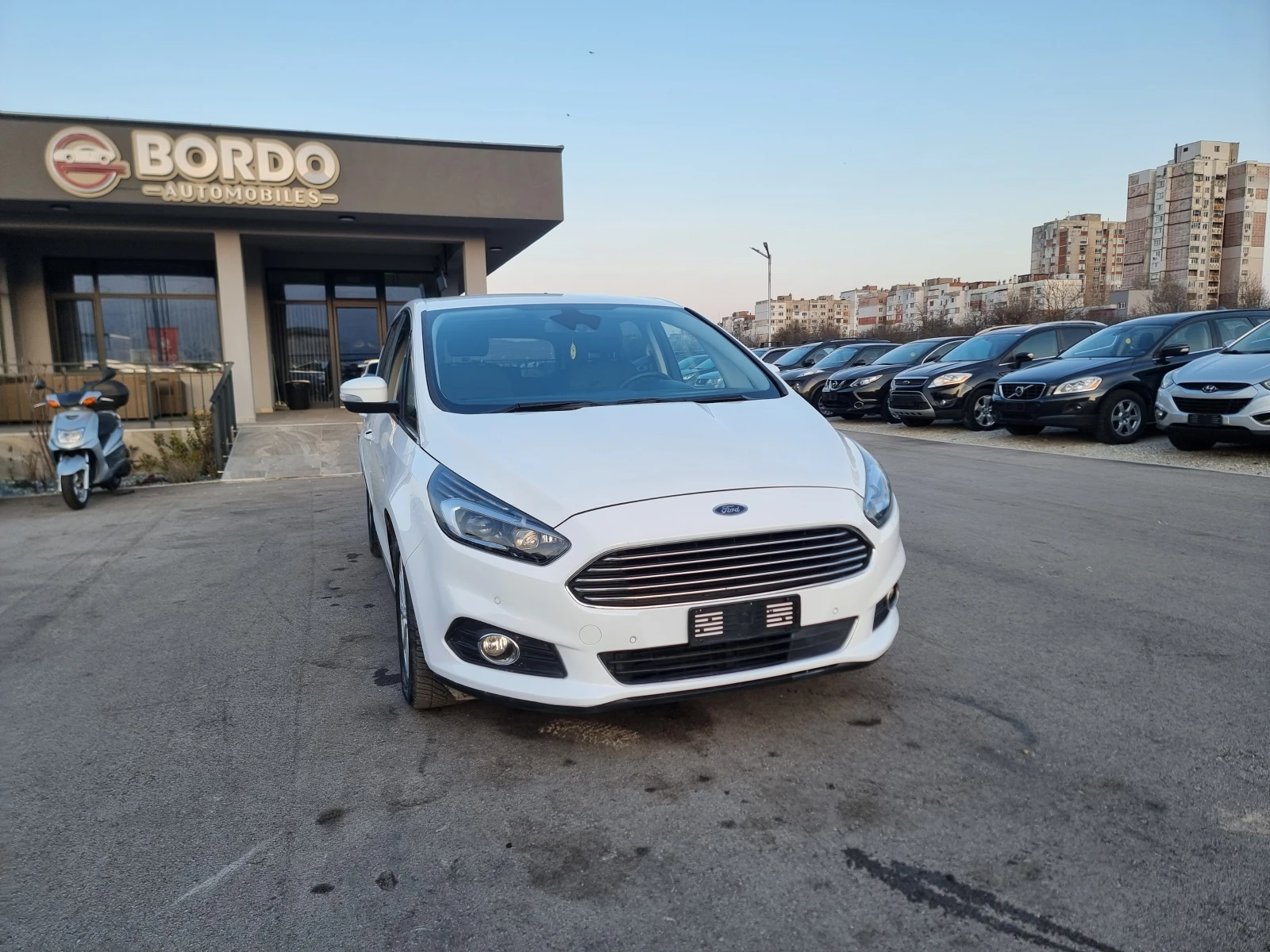 Ford S-Max 2.0TDI, снимка 9 - Автомобили и джипове - 53870062
