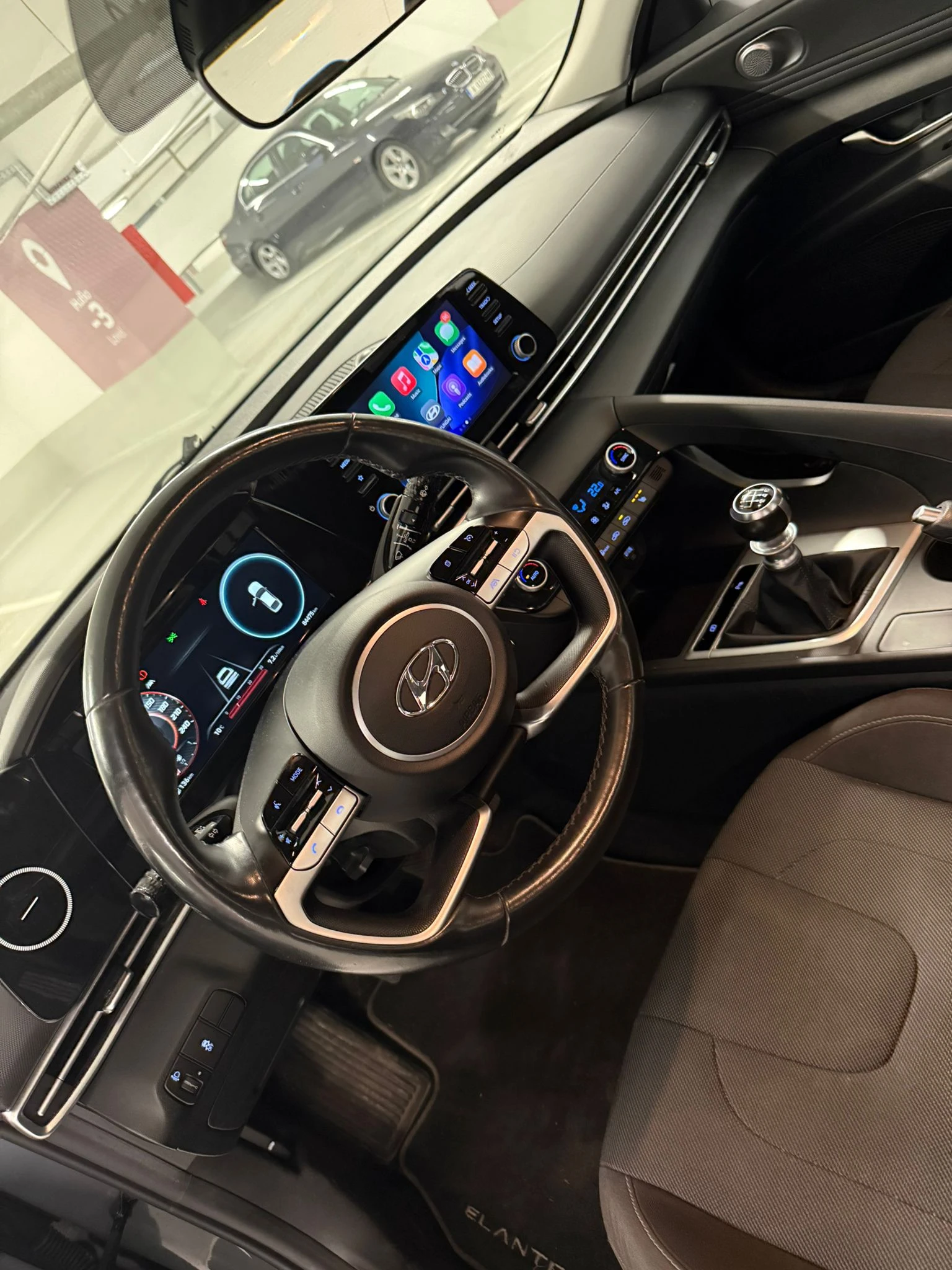 Hyundai Elantra ����� ���������� - ����������� | Mobile.bg � ����������� 10