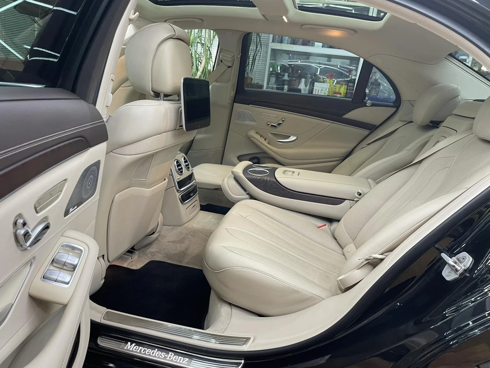 Mercedes-Benz S 400, снимка 13 - Автомобили и джипове - 54586530