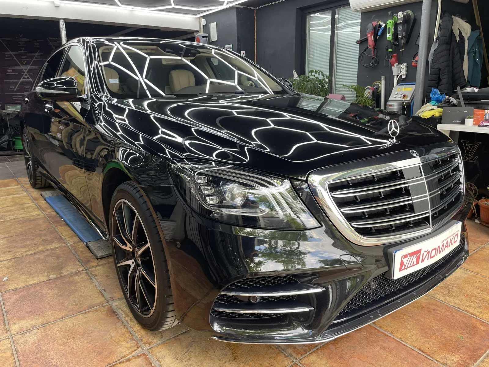 Mercedes-Benz S 400