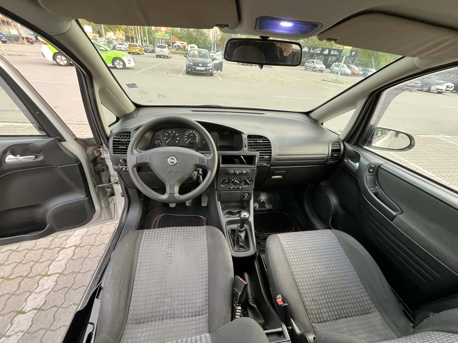 Opel Zafira 1, 6 Фабричен метан, снимка 9 - Автомобили и джипове - 54623545