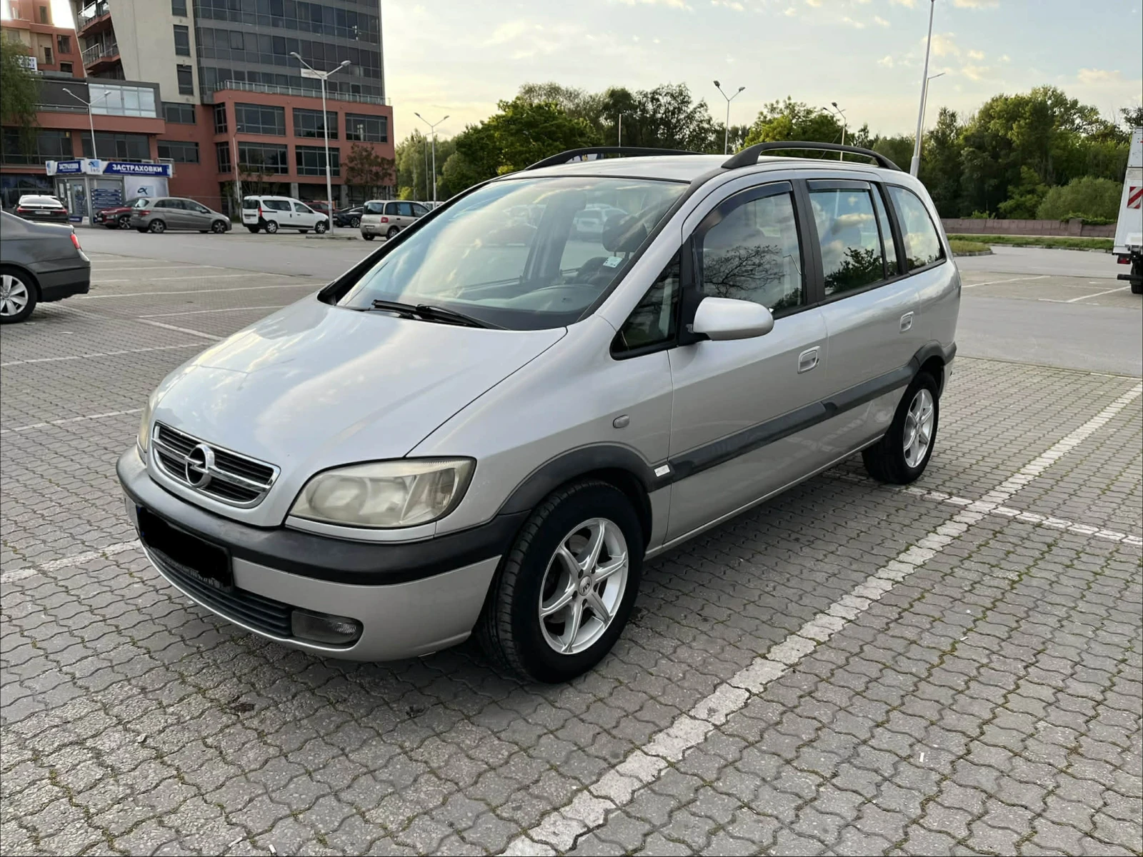 Opel Zafira 1, 6 Фабричен метан