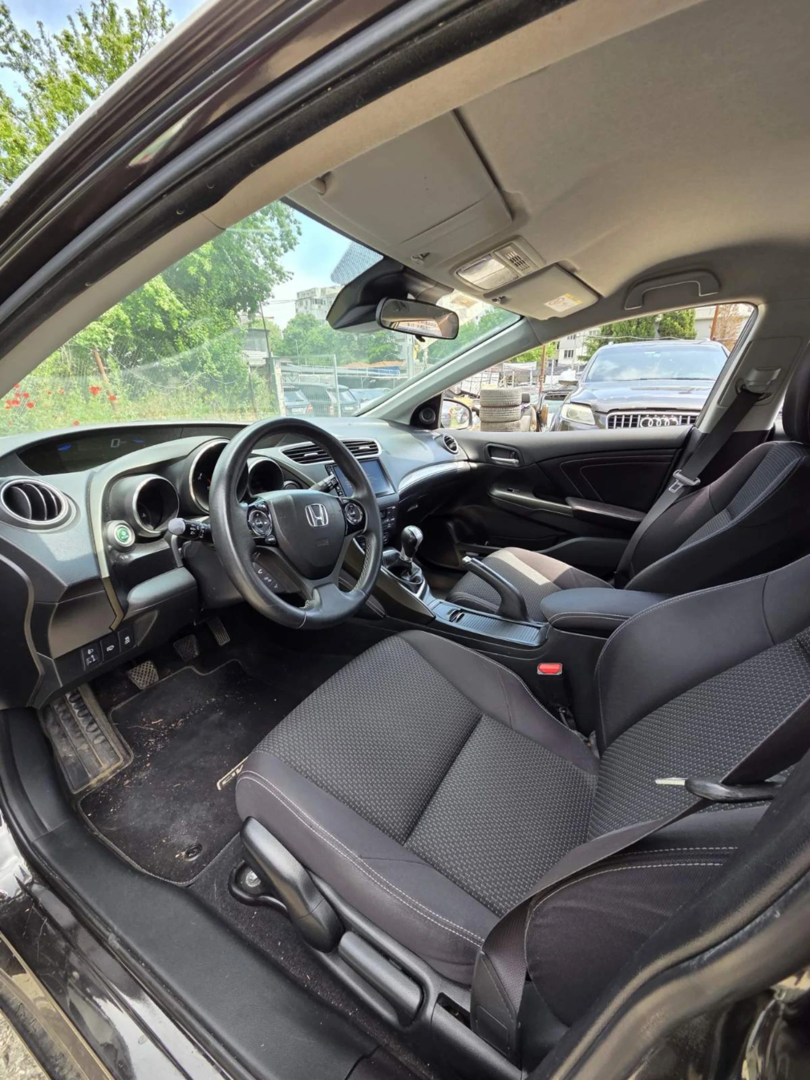 Honda Civic 1.9 дизел, снимка 14 - Автомобили и джипове - 54643146