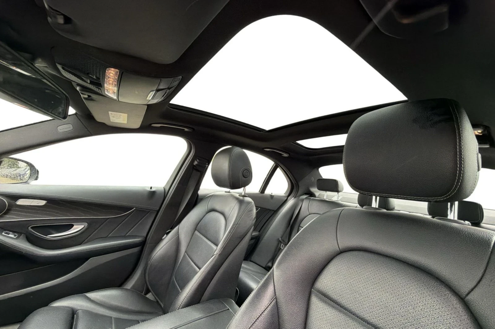 Mercedes-Benz C 250 211hp | 7G-tronic Plus | Panorama | ILS , снимка 16 - Автомобили и джипове - 55250918