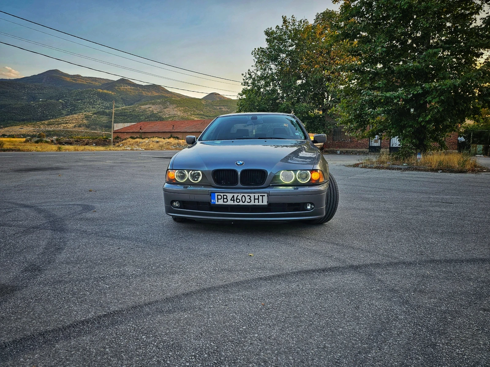 BMW 520, снимка 7 - Автомобили и джипове - 55848267