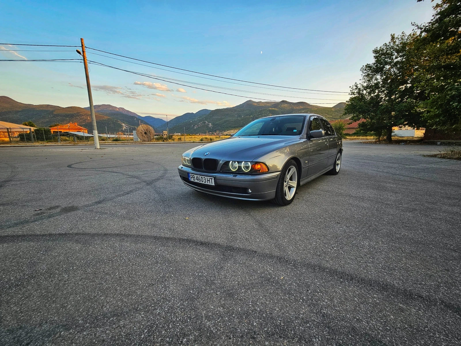 BMW 520