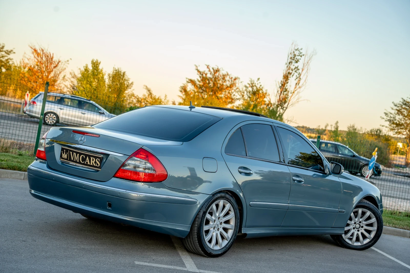 Mercedes-Benz E 320 EVO !! НА ПРУЖИНИ !!ПЕРФЕКТНА, снимка 7 - Автомобили и джипове - 56010910