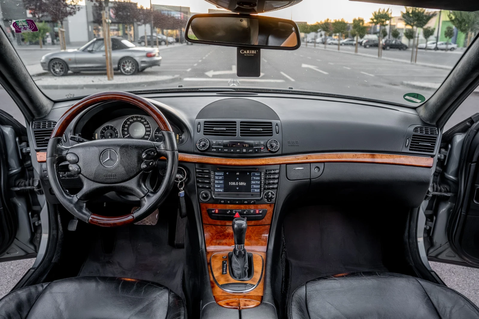 Mercedes-Benz E 320 EVO !! НА ПРУЖИНИ !!ПЕРФЕКТНА, снимка 11 - Автомобили и джипове - 56010910