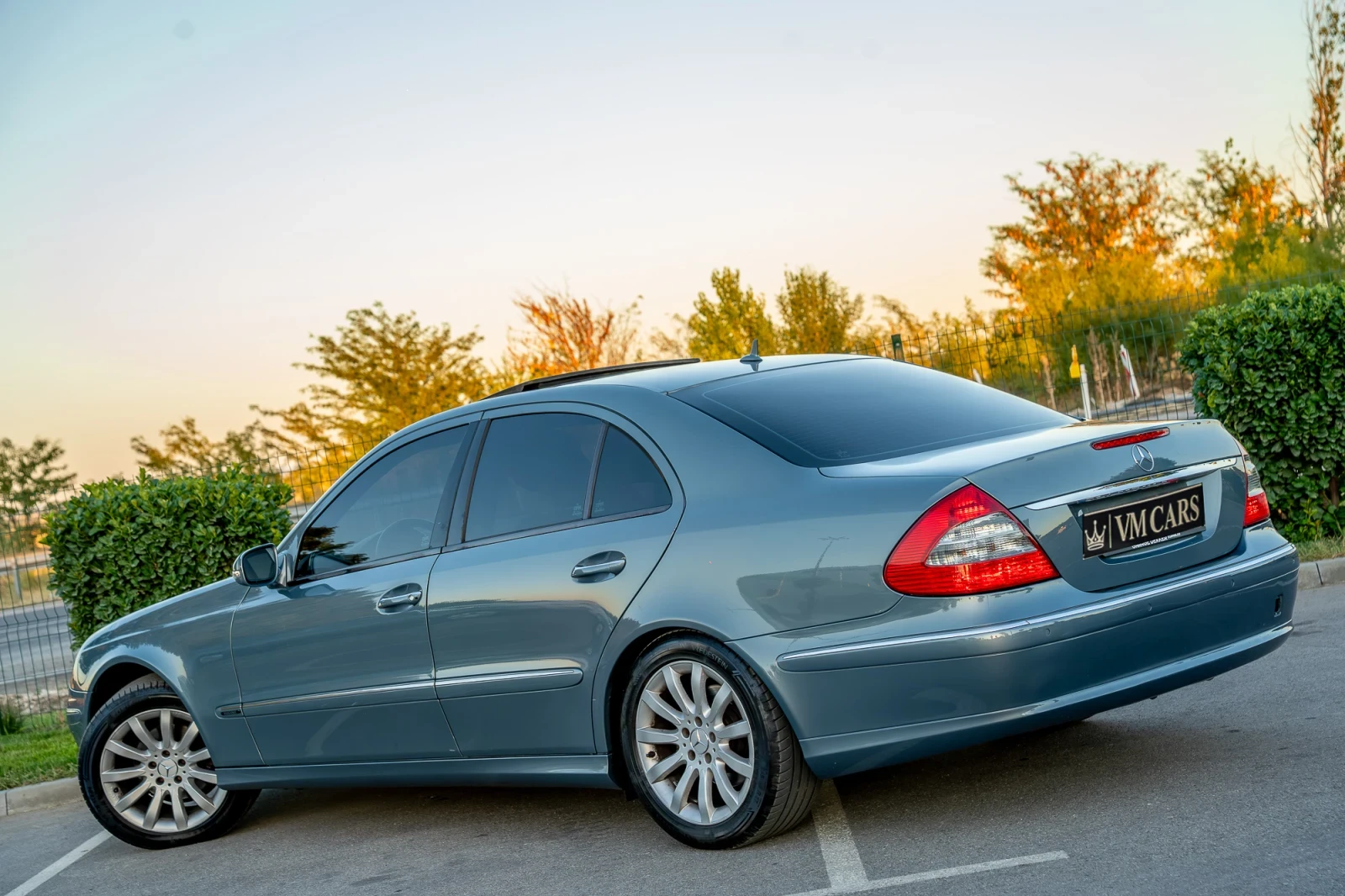 Mercedes-Benz E 320 EVO !! НА ПРУЖИНИ !!ПЕРФЕКТНА, снимка 6 - Автомобили и джипове - 56010910